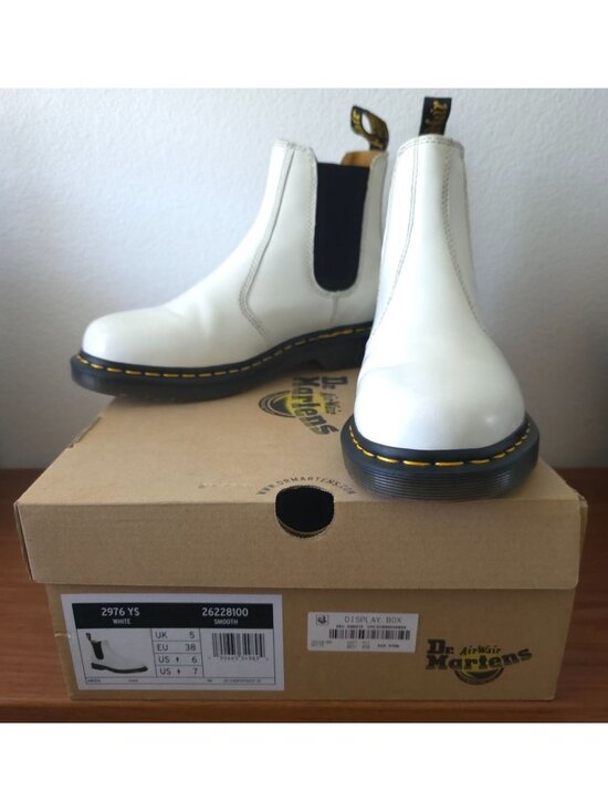 Dr. Martens Shoes - Dr. Martens 2976 White Chelsea Slip-On Classic Style Boots Smooth Leather M6/W7